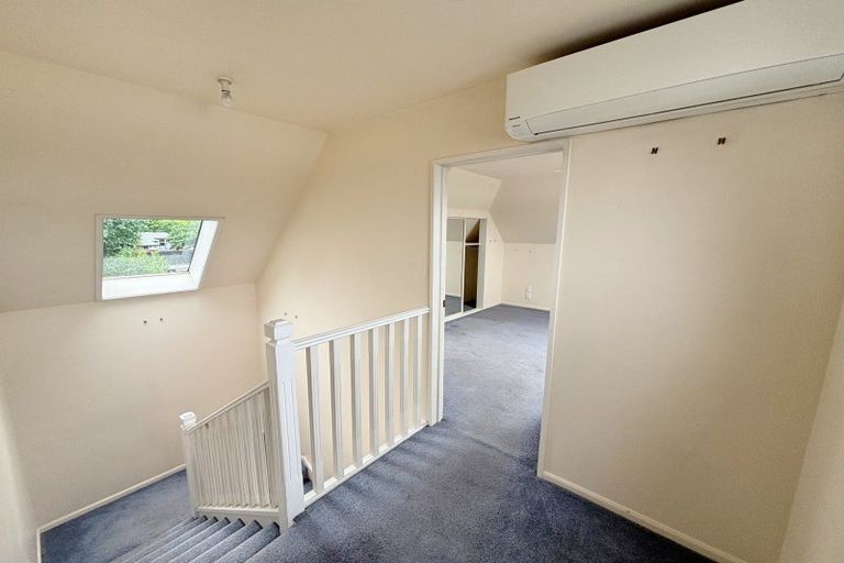 Photo of property in 4/37 Avonhead Road, Avonhead, Christchurch, 8042