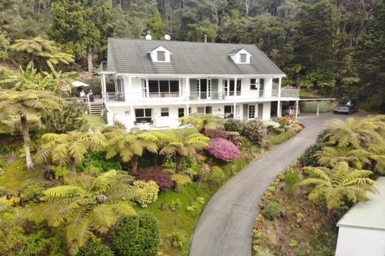 Photo of property in 48 Joyces Road, Paihia, 0200