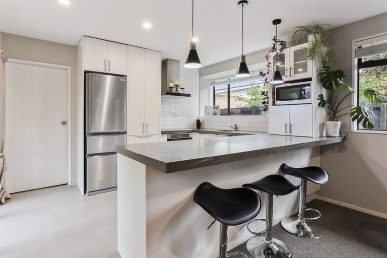 Photo of property in 1/5 Merrin Street, Avonhead, Christchurch, 8042