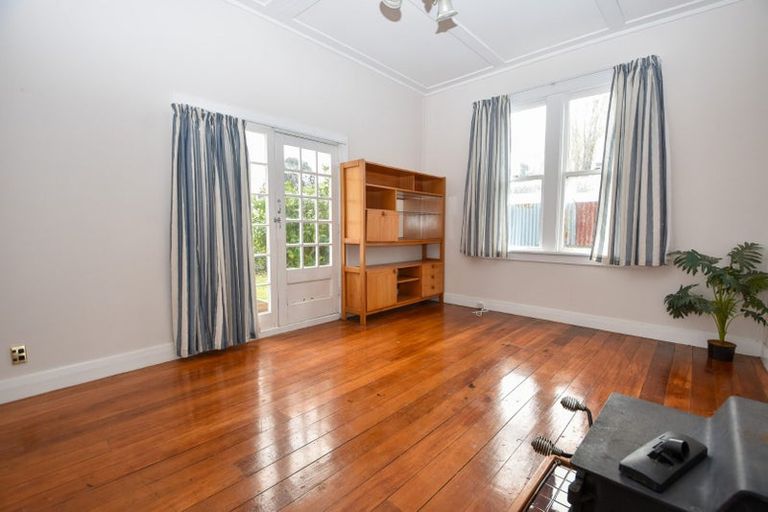 Photo of property in 143 High Street North, Carterton, 5713