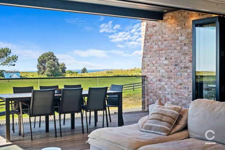 Photo of property in 5 Haneanea Way, Papamoa Beach, Papamoa, 3118