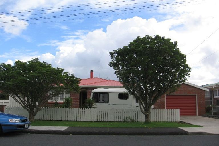 Photo of property in 1 Elizabeth Street, Kensington, Whangarei, 0112