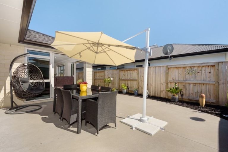 Photo of property in 3 Rotomanu Place, Pyes Pa, Tauranga, 3112