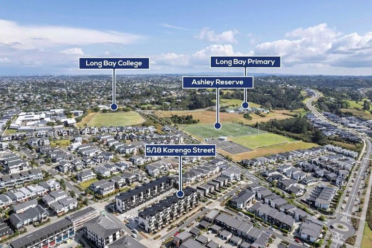 Photo of property in 8/19 Windlass Street, Long Bay, Auckland, 0630