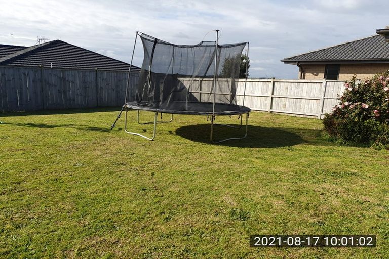 Photo of property in 24 Pyne Crescent, Pokeno, 2402