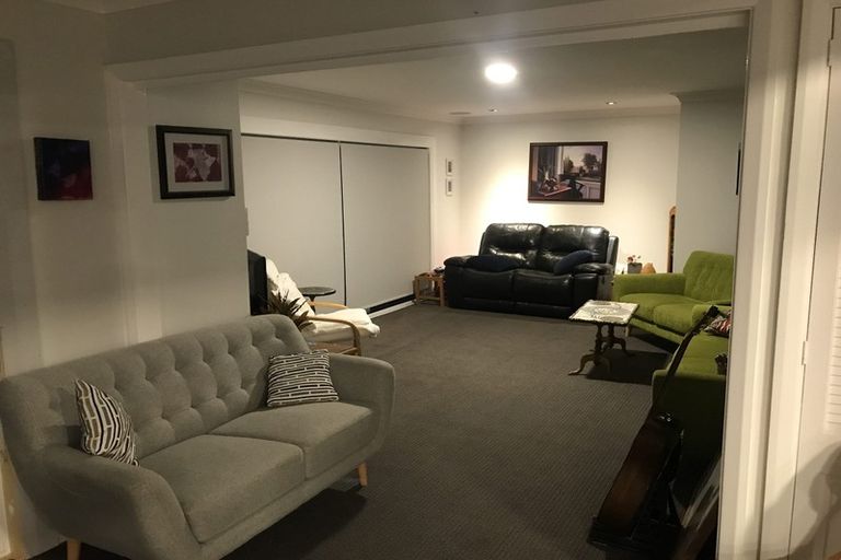 Photo of property in 108 Seaview Road, Paraparaumu Beach, Paraparaumu, 5032