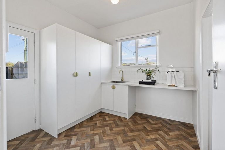 Photo of property in 72 Sparks Road, Hoon Hay, Christchurch, 8025