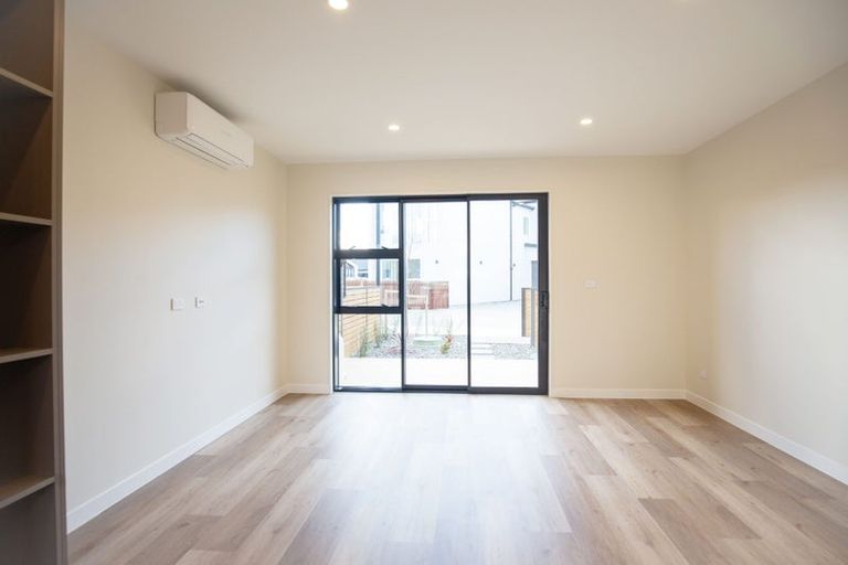 Photo of property in 7 Resnik Crescent, Kumeu, 0810