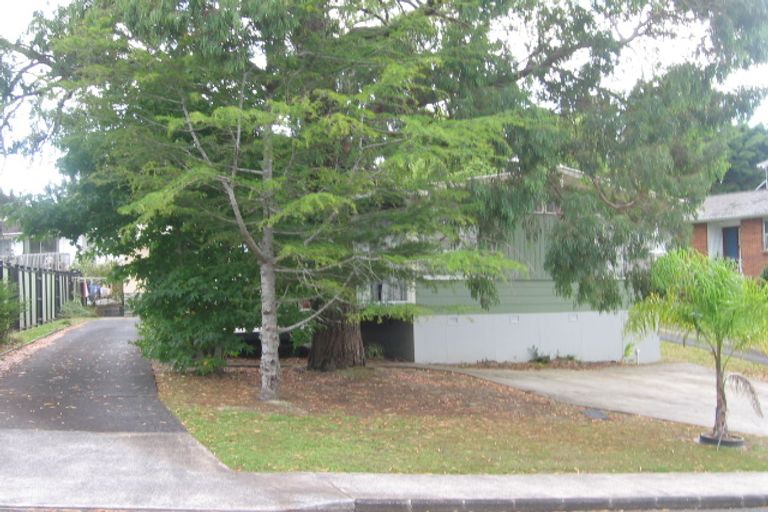 Photo of property in 51 Normanton Street, Glenfield, Auckland, 0629