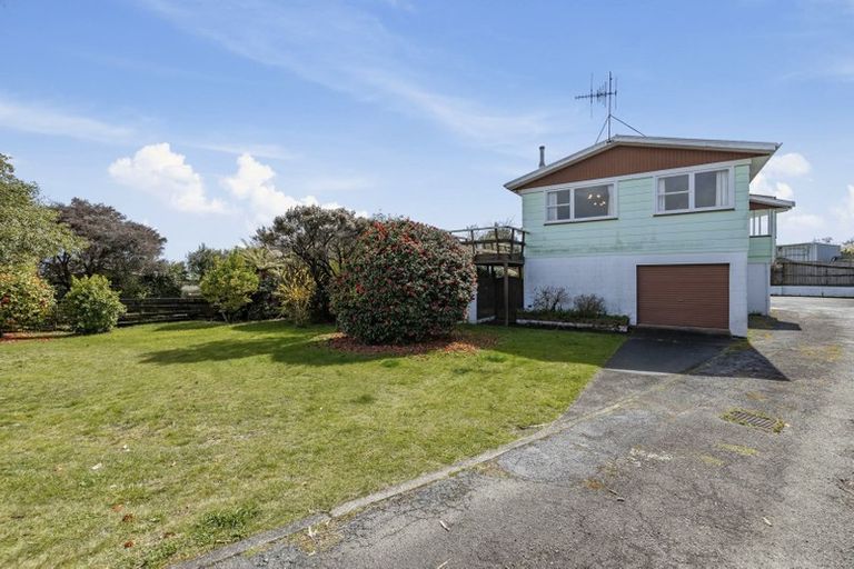 Photo of property in 76 Tamatea Road, Taupo, 3330