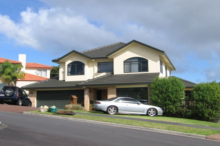 Photo of property in 45 Chamari Close, Titirangi, Auckland, 0604