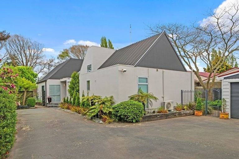 Photo of property in 141 Ashgrove Terrace, Somerfield, Christchurch, 8024