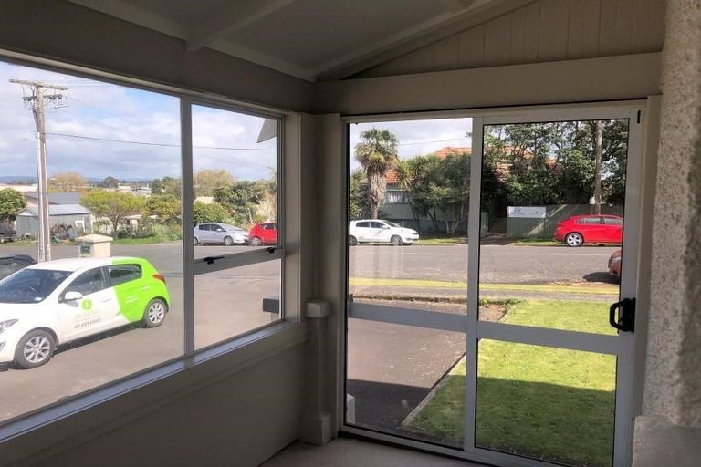 Photo of property in 21 Joffre Street, Frankton, Hamilton, 3204