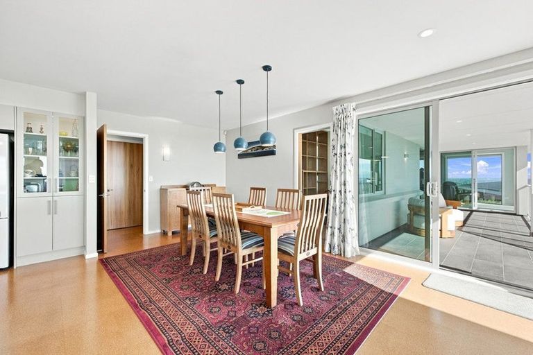 Photo of property in 271 Cannon Hill Crescent, Mount Pleasant, Christchurch, 8081