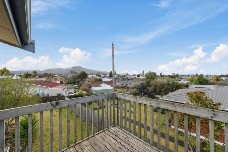 Photo of property in 11 Hapi Street, Pomare, Rotorua, 3015