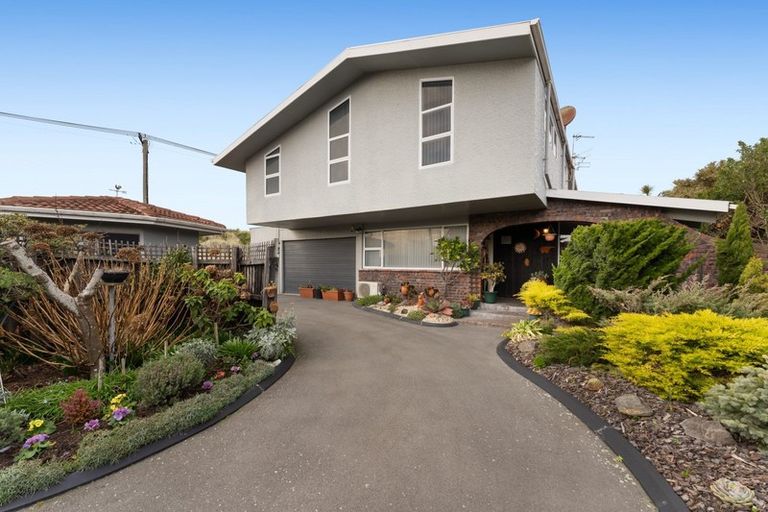 Photo of property in 1 Pacific Road, North New Brighton, Christchurch, 8083