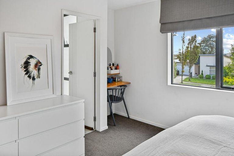 Photo of property in 25 Popokatea Drive, Takanini, 2112