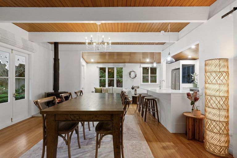 Photo of property in 85 Penruddock Rise, Westmorland, Christchurch, 8025