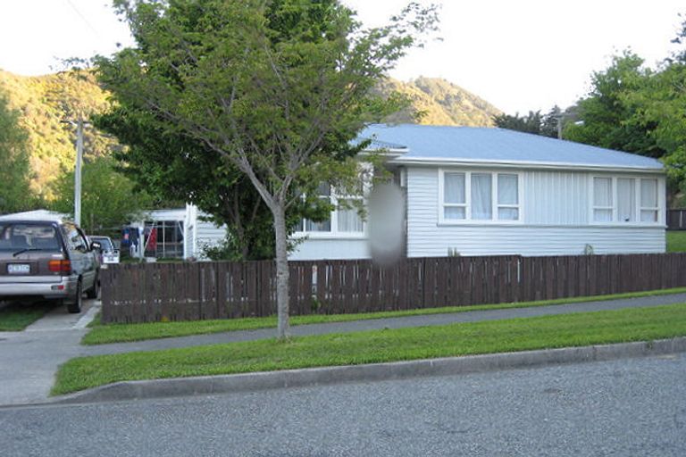 Photo of property in 34 Scotland Street, Picton, 7220
