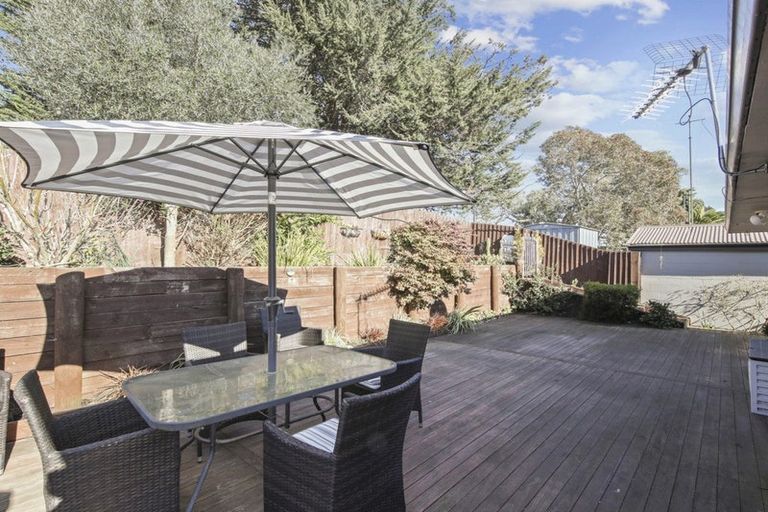 Photo of property in 2/140 Hay Street, Bromley, Christchurch, 8062