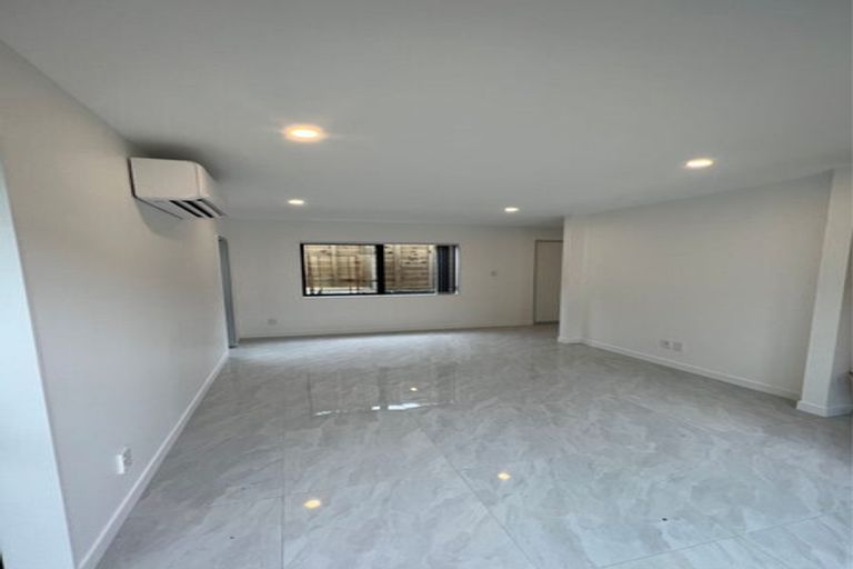 Photo of property in 37b Matipo Road, Mairangi Bay, Auckland, 0630