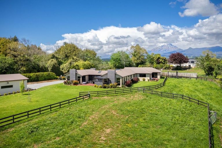 Photo of property in 1058 Mangorei Road, Mangorei, New Plymouth, 4371