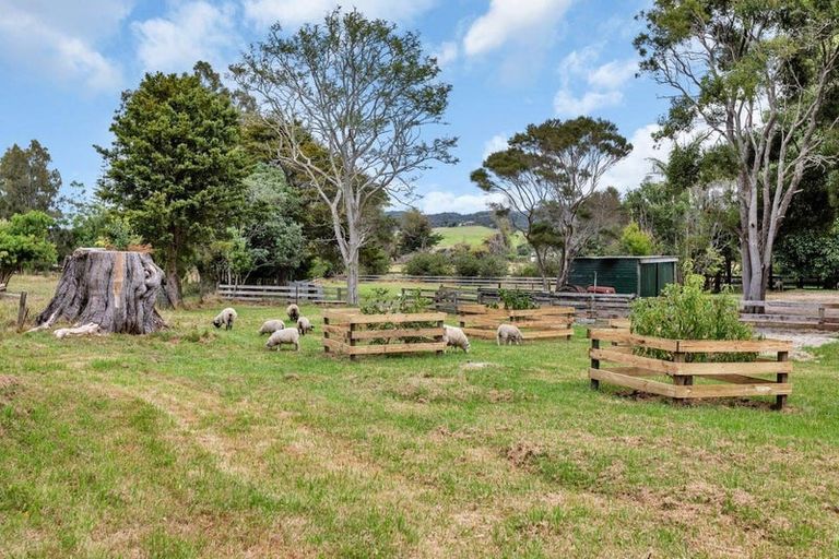Photo of property in 63 Marsden Point Road, Ruakaka, 0116