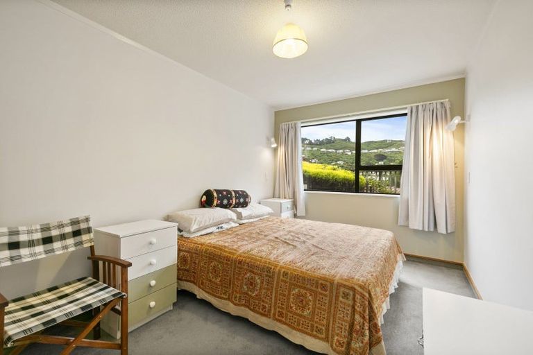 Photo of property in 23b Thatcher Crescent, Crofton Downs, Wellington, 6035