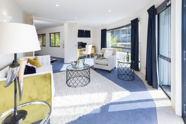 Photo of property in 126b Clovelly Road, Bucklands Beach, Auckland, 2012