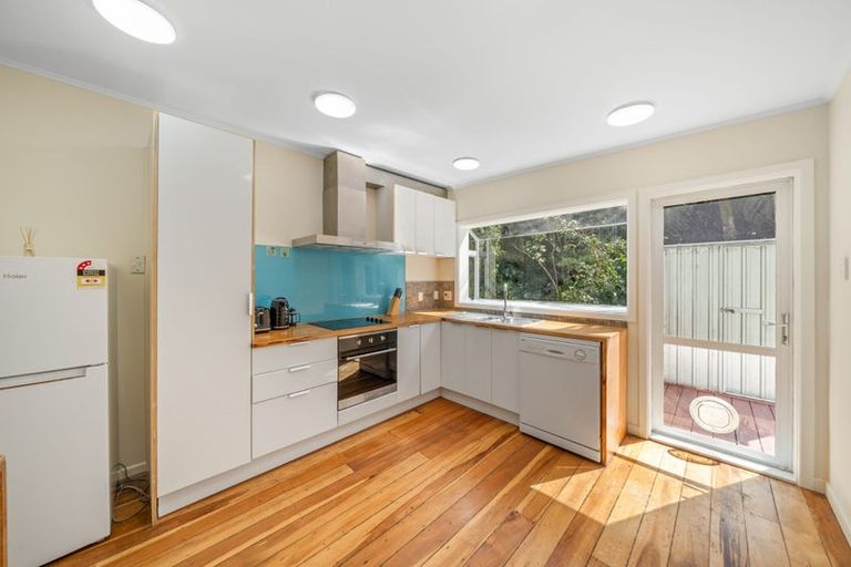 Photo of property in 105 Donald Street, Karori, Wellington, 6012