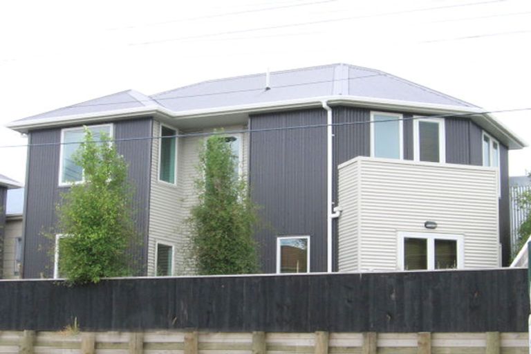 Photo of property in 3 Luxford Street, Berhampore, Wellington, 6023