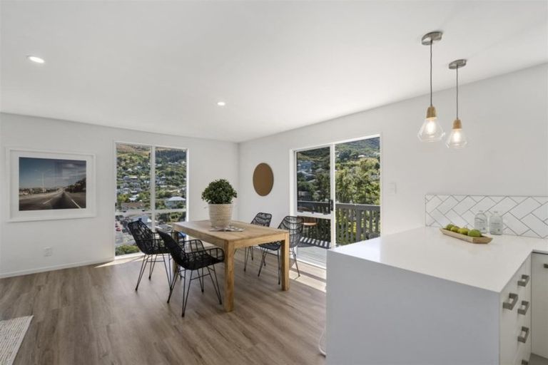 Photo of property in 4 Stevensons Steep, Lyttelton, 8082