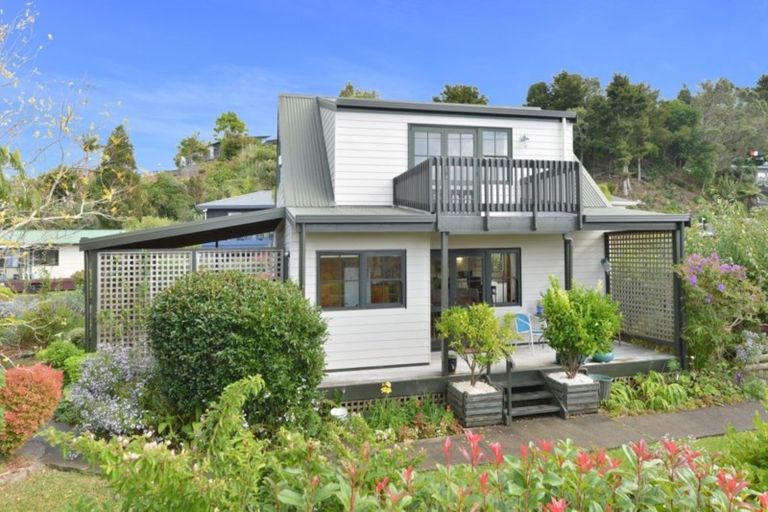 Photo of property in 2 Sunrise Court, Onerahi, Whangarei, 0110