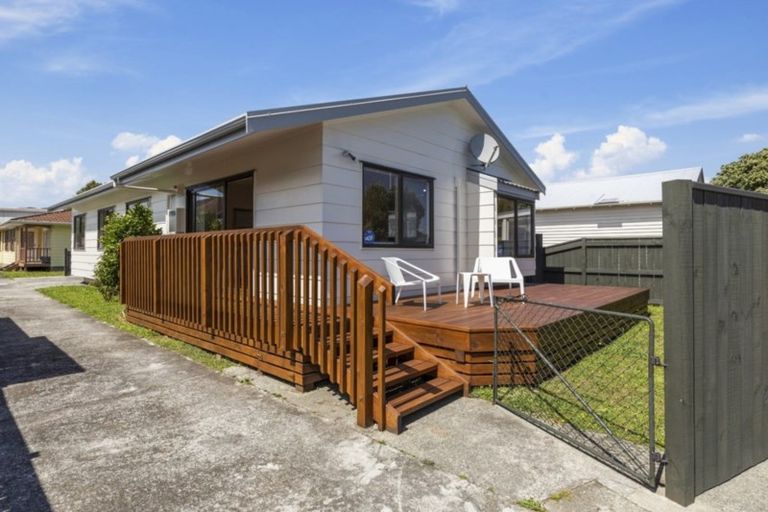Photo of property in 14 Connolly Street, Boulcott, Lower Hutt, 5010