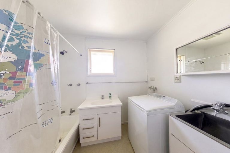 Photo of property in 20b Falla Street, Paraparaumu Beach, Paraparaumu, 5032