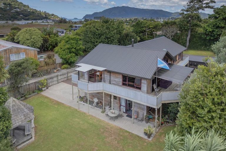 Photo of property in 2 Summer Lane, Tairua, 3508