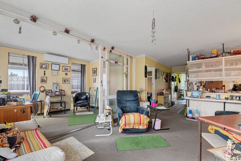 Photo of property in 1055 Pukaki Street, Rotorua, 3010