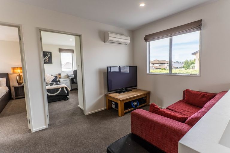 Photo of property in 27 Applefield Court, Northwood, Christchurch, 8051