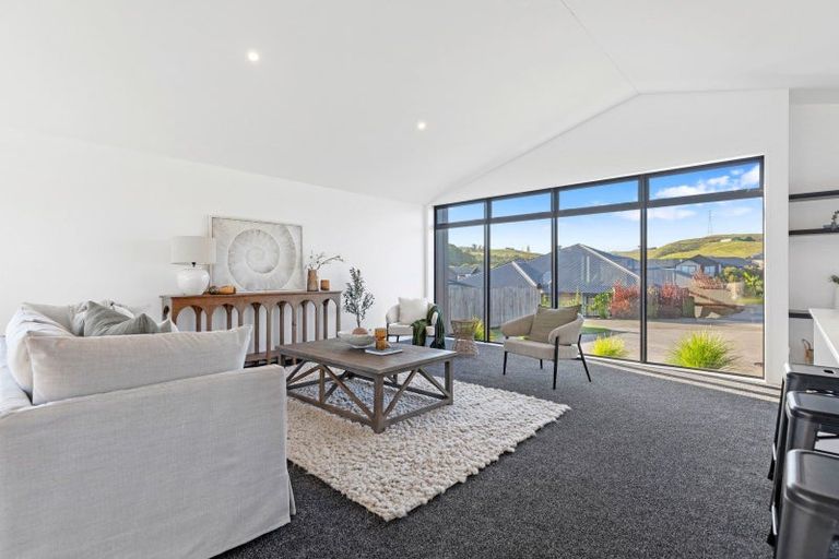 Photo of property in 140 Adler Drive, Ohauiti, Tauranga, 3112