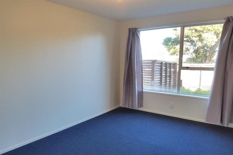 Photo of property in 4 Bolero Place, Parklands, Christchurch, 8083