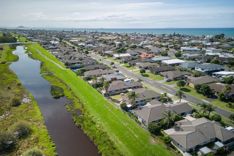 Photo of property in 58 Gibson Place, Papamoa Beach, Papamoa, 3118