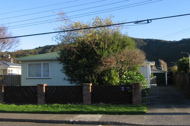 Photo of property in 43 Konini Street, Wainuiomata, Lower Hutt, 5014