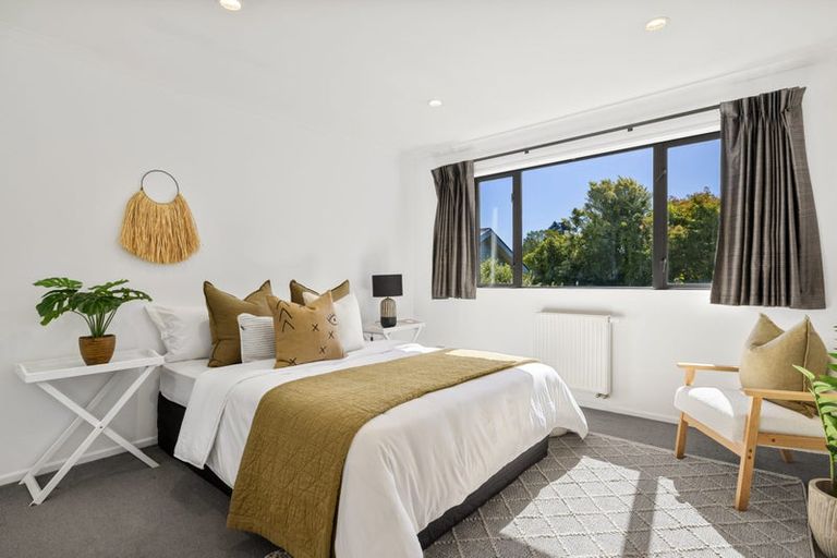 Photo of property in 112a Wairakei Road, Bryndwr, Christchurch, 8052