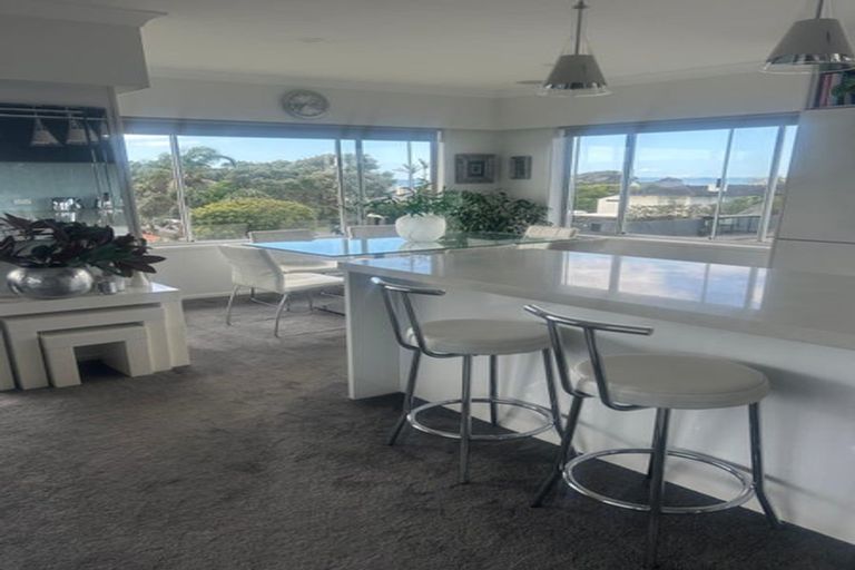 Photo of property in 3/62 Kitchener Road, Milford, Auckland, 0620