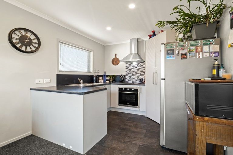 Photo of property in 122 Henry Street, Waikouaiti, 9510