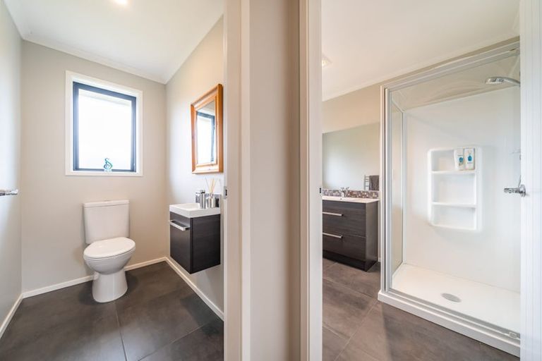 Photo of property in 159 Fairview Drive, Birchville, Upper Hutt, 5372