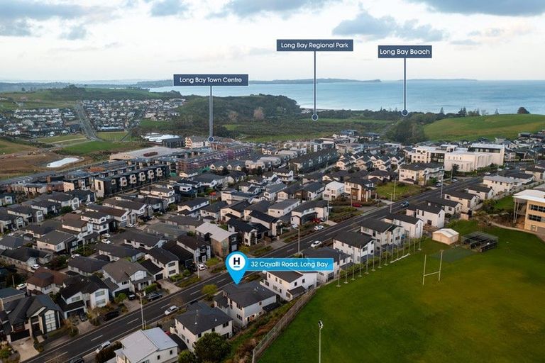 Photo of property in 32 Cavalli Road, Long Bay, Auckland, 0630