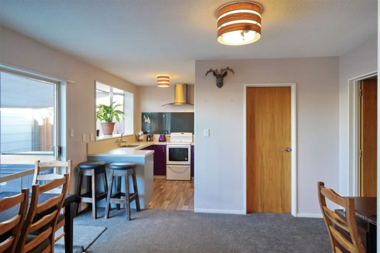 Photo of property in 2/109 Main North Road, Papanui, Christchurch, 8052