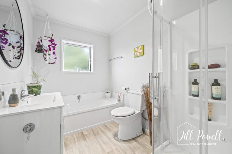 Photo of property in 611 Bickerstaffe Road, Maungaturoto, 0587