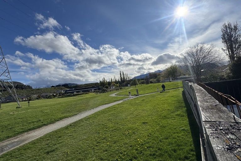 Photo of property in 13b Poolburn Court, Lake Hayes, Queenstown, 9304